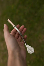 Bombilla de plata y oro
