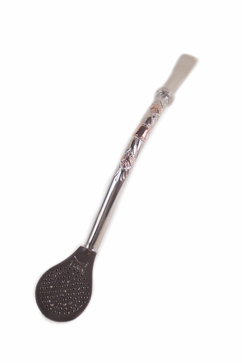 Bombilla de plata cincelada
