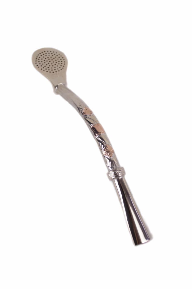 Bombilla de plata cincelada